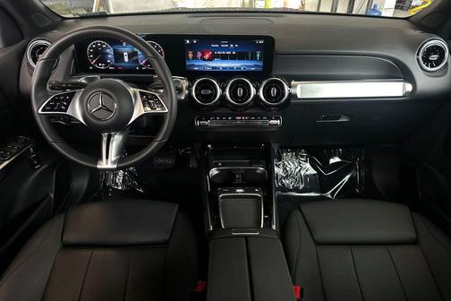 2026 Mercedes-Benz GLB 250 Base