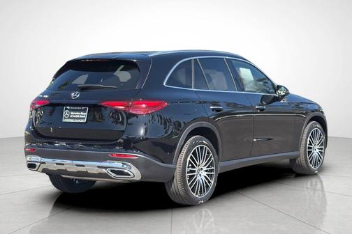 Black 2024 Mercedes-Benz GLC 300 Base