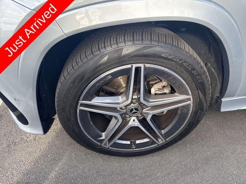 2025 Mercedes-Benz GLS 450 4MATIC