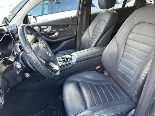 2017 Mercedes-Benz GLC 300 4MATIC Coupe