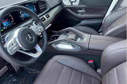2023 Mercedes-Benz GLS 450 4MATIC