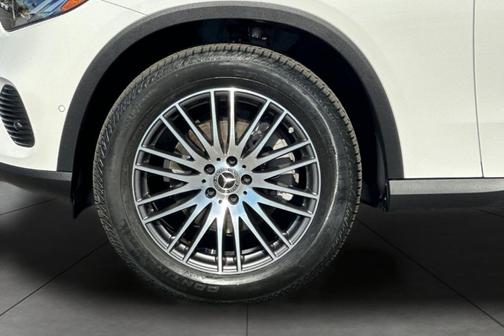 2024 Mercedes-Benz GLC 300 Base