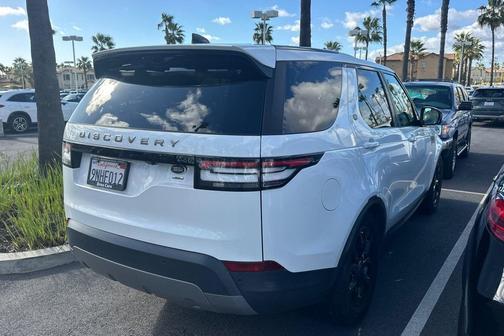 2018 Land Rover Discovery SE