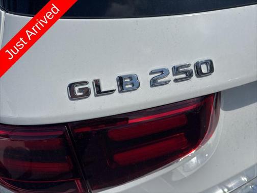 2025 Mercedes-Benz GLB 250 Base