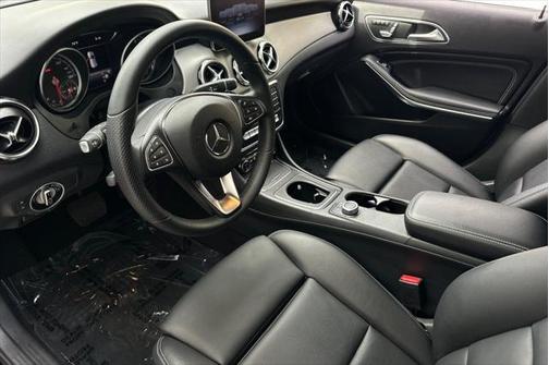 2020 Mercedes-Benz GLA 250 Base