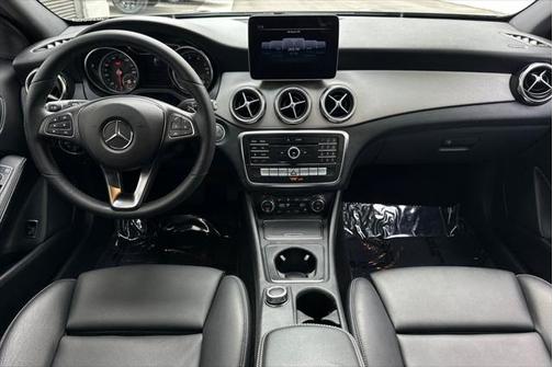 2020 Mercedes-Benz GLA 250 Base
