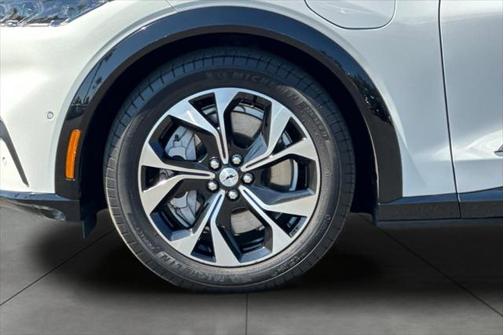2022 Ford Mustang Mach-E Premium