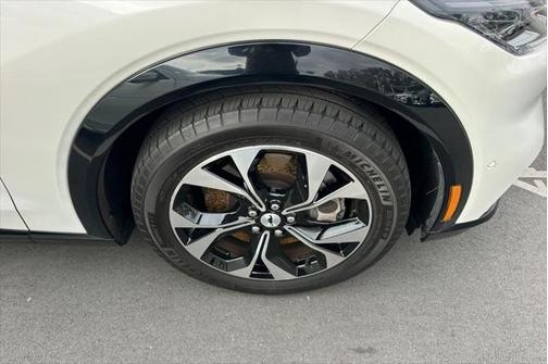 2022 Ford Mustang Mach-E Premium