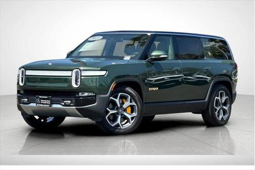 2023 Rivian R1S Adventure