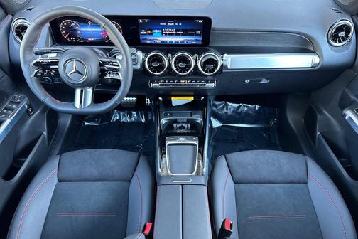 2026 Mercedes-Benz GLB 250 Base