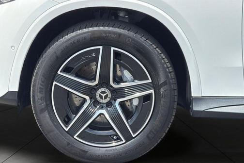 Polar White 2023 Mercedes-Benz GLC 300 4MATIC