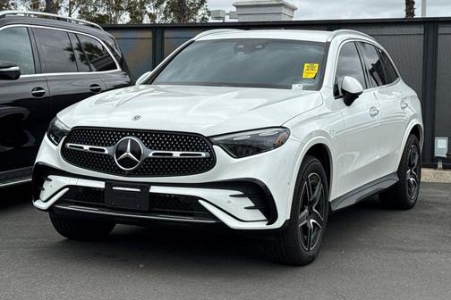 Polar White 2023 Mercedes-Benz GLC 300 4MATIC