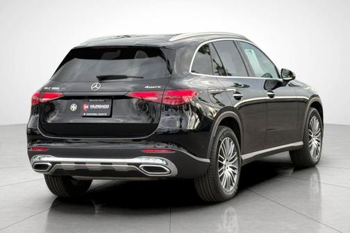 Black 2026 Mercedes-Benz GLC 300 4MATIC