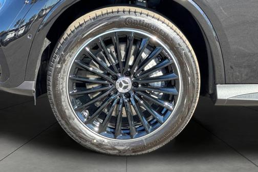 2026 Mercedes-Benz GLC 300 Base