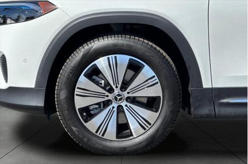 2025 Mercedes-Benz EQB 250 Base