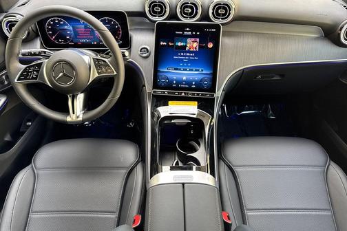 2026 Mercedes-Benz GLC 300 Base