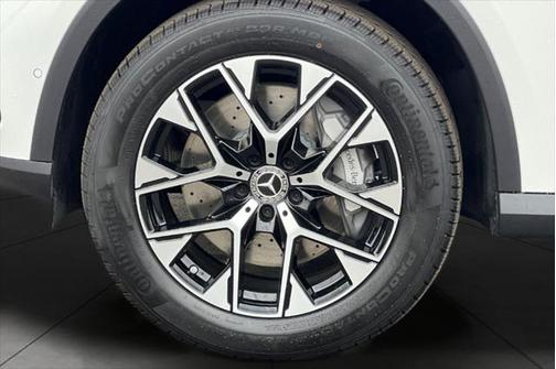 2025 Mercedes-Benz GLC 350e Base