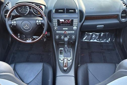 2007 Mercedes-Benz SLK-Class Base