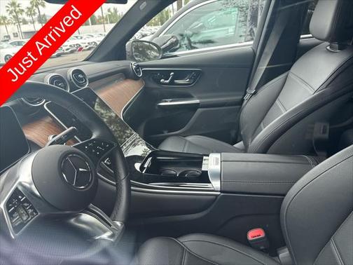 2025 Mercedes-Benz GLC 300 4MATIC