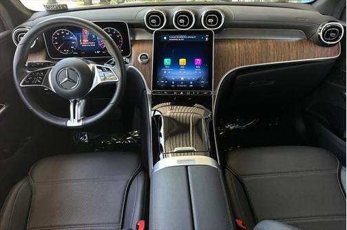 2025 Mercedes-Benz GLC 300 4MATIC