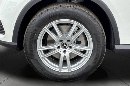 2026 Mercedes-Benz GLC 300 Base