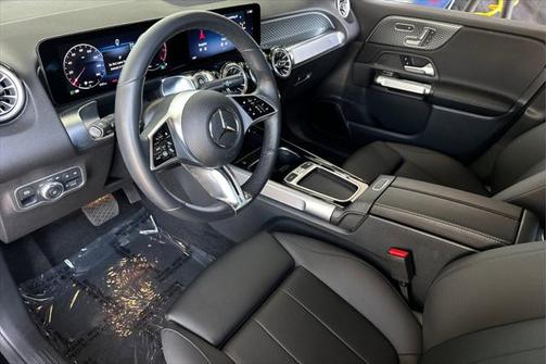 2025 Mercedes-Benz GLB 250 Base