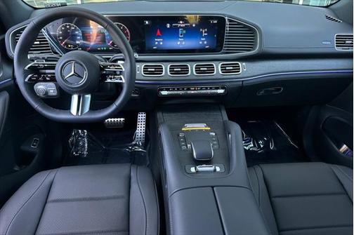 2025 Mercedes-Benz GLS 450 4MATIC