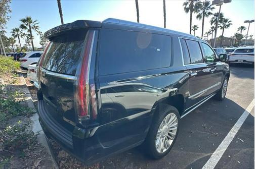 2016 Cadillac Escalade ESV Platinum