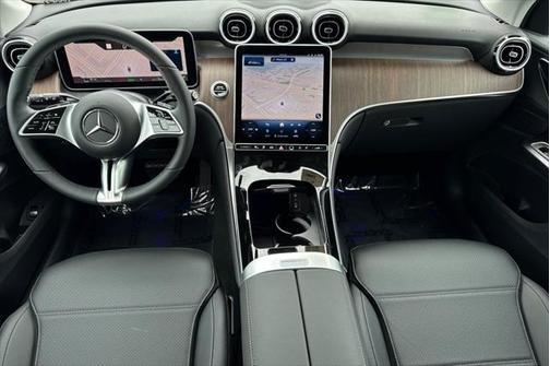 2025 Mercedes-Benz GLC 350e Base