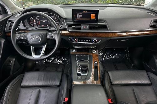 2018 Audi Q5 2.0T Tech Premium