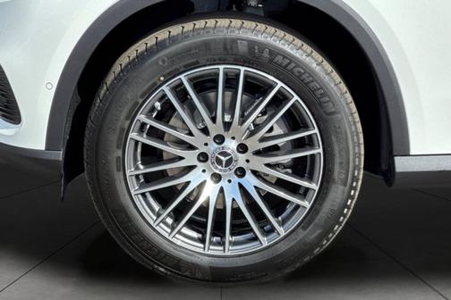 2026 Mercedes-Benz GLC 300 Base