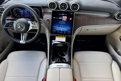 2026 Mercedes-Benz GLC 300 Base