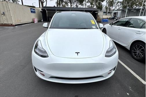 2023 Tesla Model Y Performance Dual Motor All-Wheel Drive