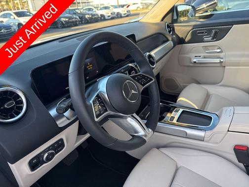2026 Mercedes-Benz GLB 250 Base