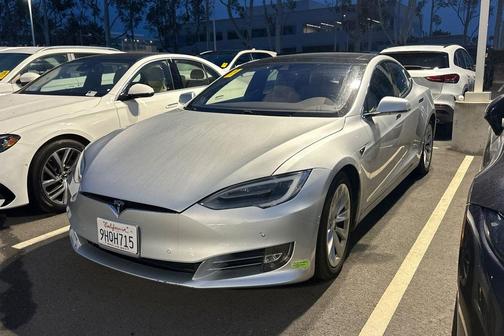 2016 Tesla Model S 90D