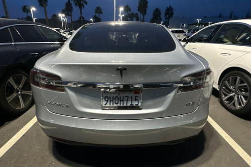 2016 Tesla Model S 90D