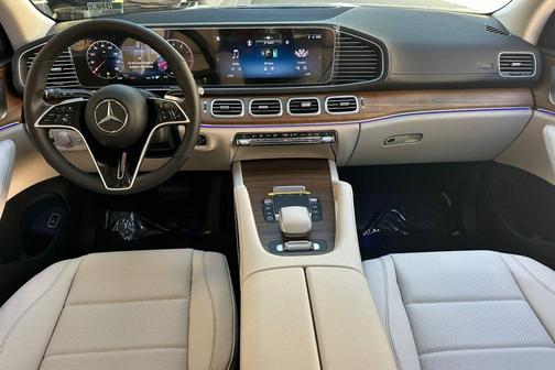 2025 Mercedes-Benz GLS 450 4MATIC