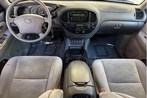 2006 Toyota Sequoia SR5