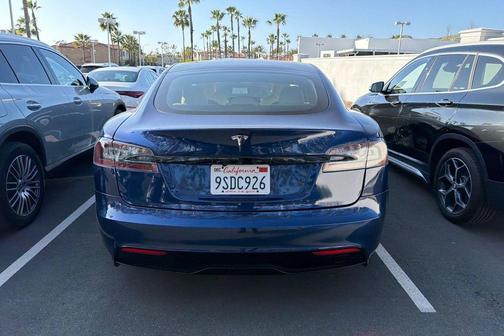 2022 Tesla Model S Base
