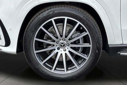 2026 Mercedes-Benz GLS 450 4MATIC