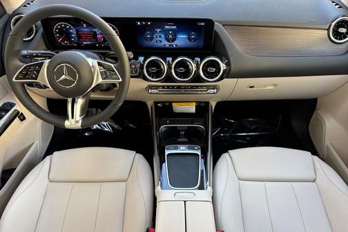 2026 Mercedes-Benz GLA 250 4MATIC