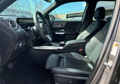 2023 Mercedes-Benz GLB 250 Base