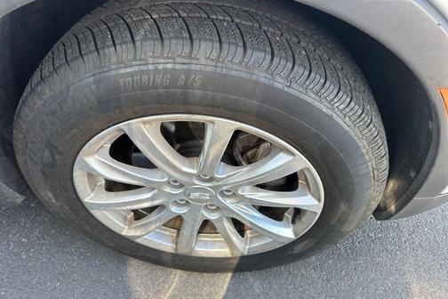 2019 Cadillac XT4 Luxury