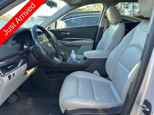 2019 Cadillac XT4 Luxury