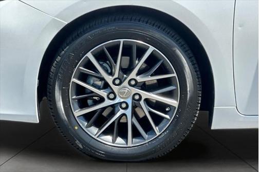 2016 Lexus ES 350 Base