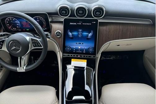 2025 Mercedes-Benz GLC 350e Base