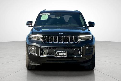 2022 Jeep Grand Cherokee Overland