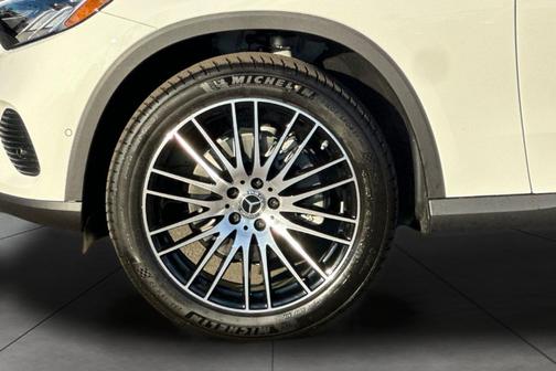 2026 Mercedes-Benz GLC 300 Base