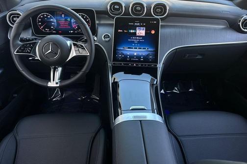 2025 Mercedes-Benz GLC 300 Base
