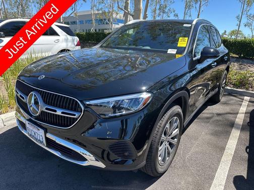 2025 Mercedes-Benz GLC 300 Base